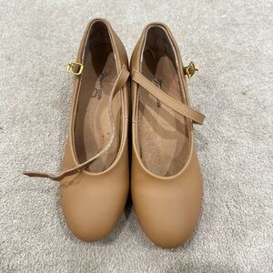 Theatricals, tan tap shoes size 6.5